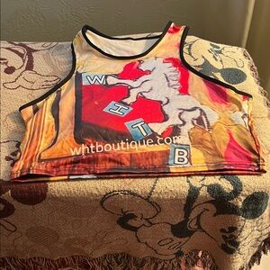 # 014**Women Red Graphic WHTB Sport Top